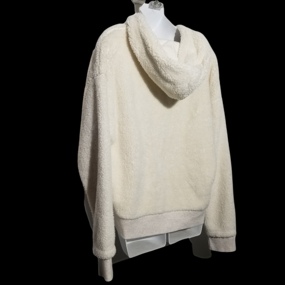 Victoria's Secret Plush Cream Color Hoodie Pullover w/Hood Sz Large-XL Like New - Picture 2 of 14
